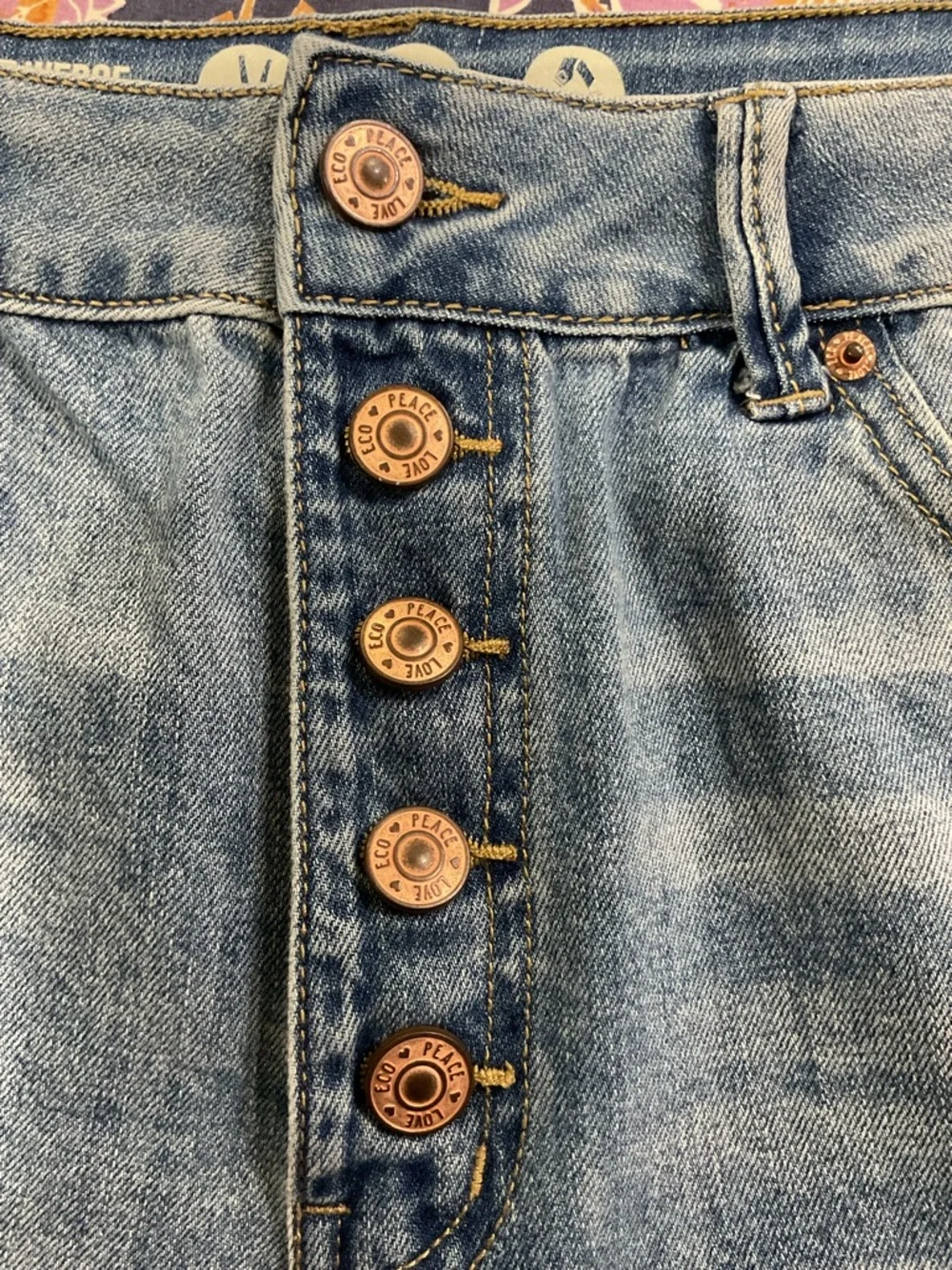 Rewash High Rise Button Fly Distressed Denim Cutoff Shorts Size 31